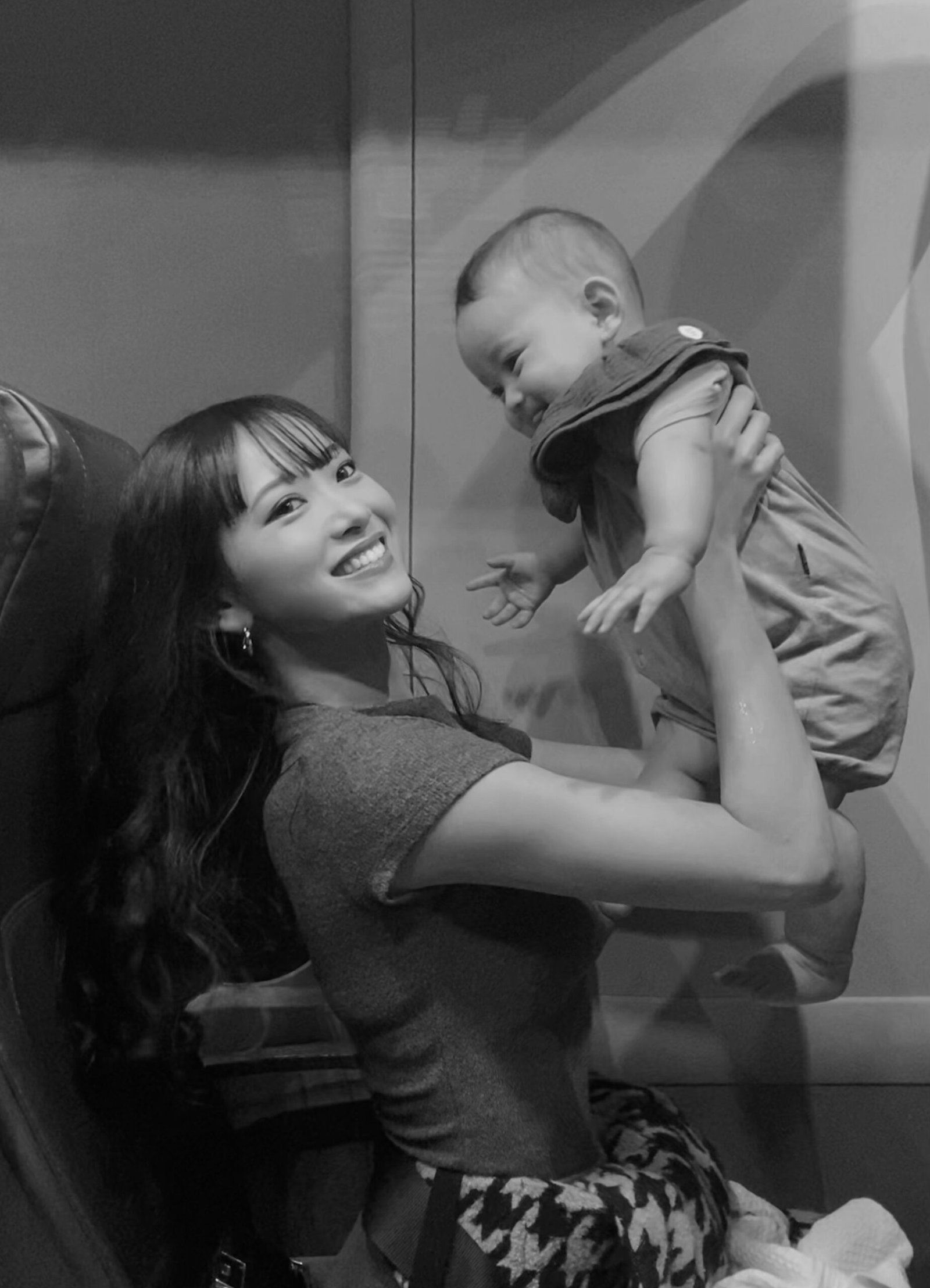 Ruika with her daughter